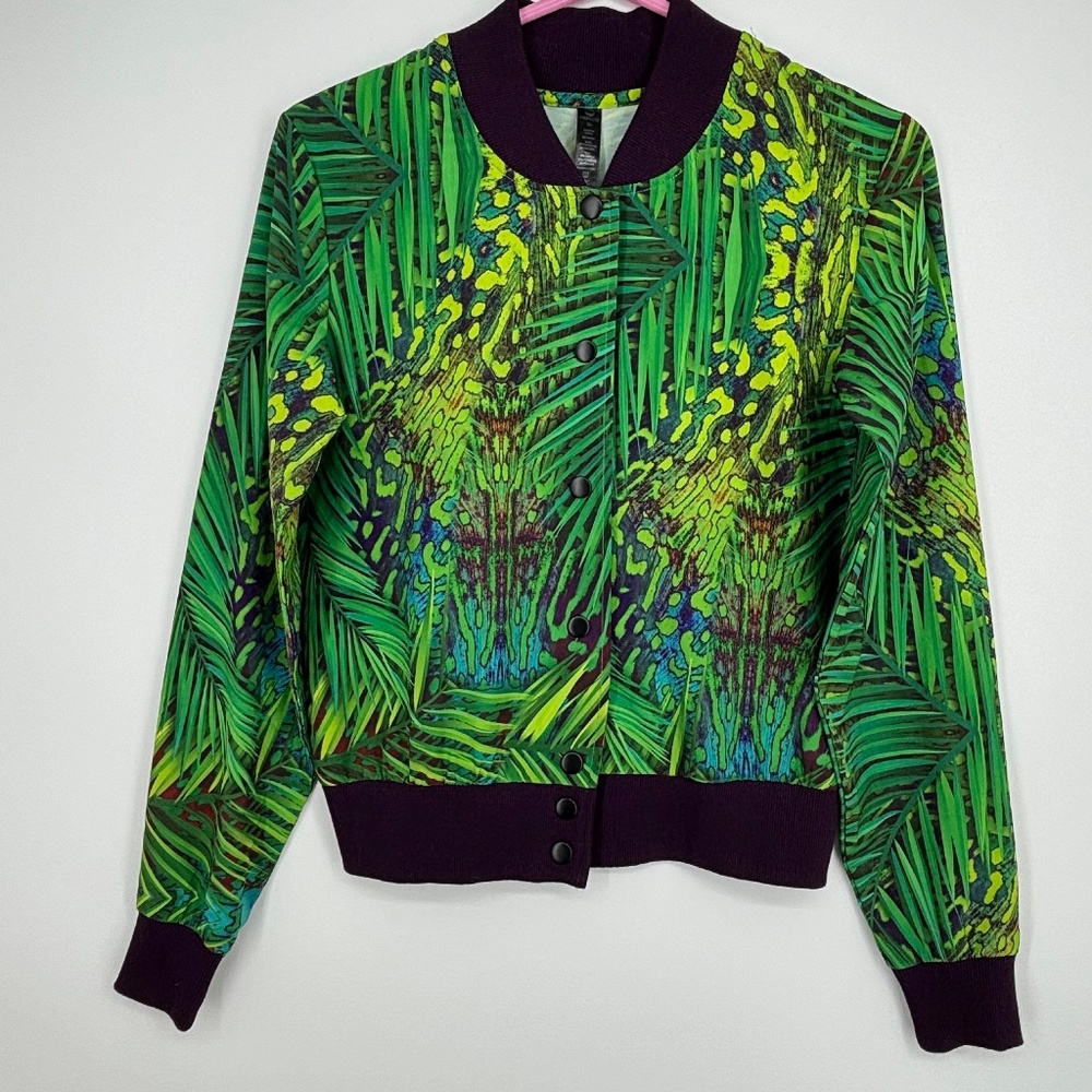 Reflex Womens Size XS Snap Front Jacket Green Purple Tropical Leaf Print Long Sl